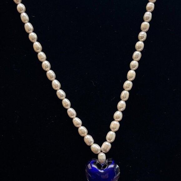 Gorgeous Freshwater Pearl + Cobalt Blue Morano Glass Heart Pendant Necklace - Picture 8 of 8